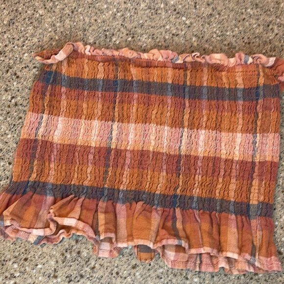 AMERICAN EAGLE Smocked Tube Top - Picture 6 of 8